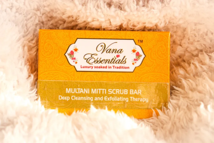 Vana Essentials Organic Multani Mitti Soap 110 gms - Deep Cleansing & Exfoliating Therapy