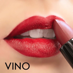 Velvet Semi-Matte Lipstick (Color: Vino)