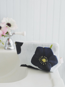 Makeup Bag (Color: Black Hellebore on Snow)