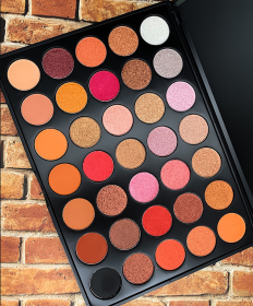 High Pigment Eyeshadow Palette (Color: Jasper)